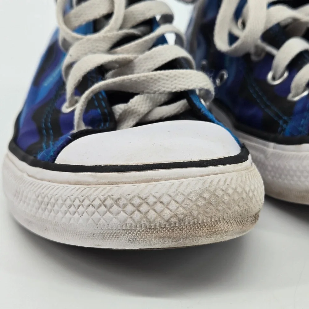 Converse Chuck Taylor All Star High Top Blue Camo Youth Sneakers Size 3